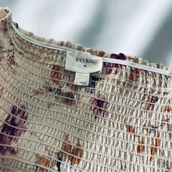 Floral Print Smocked Blouse - Picture 11 of 11